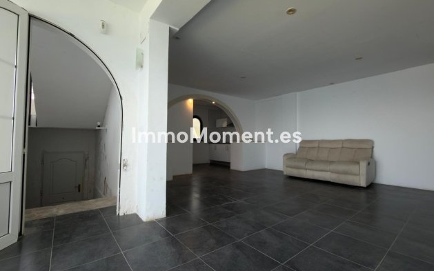 Wiederverkauf - Freistehende Villa - Benidorm - Benidorm Centro