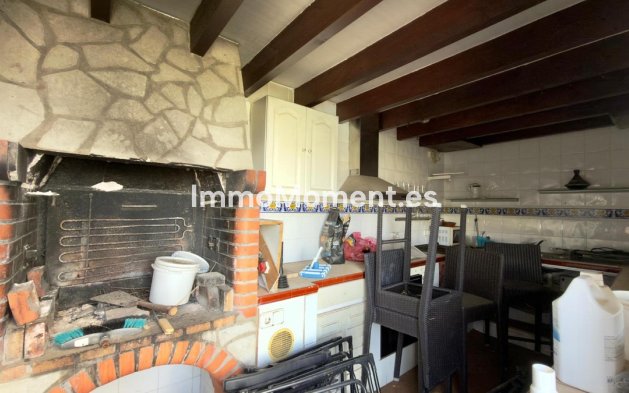 Wiederverkauf - Freistehende Villa - Benidorm - Benidorm Centro