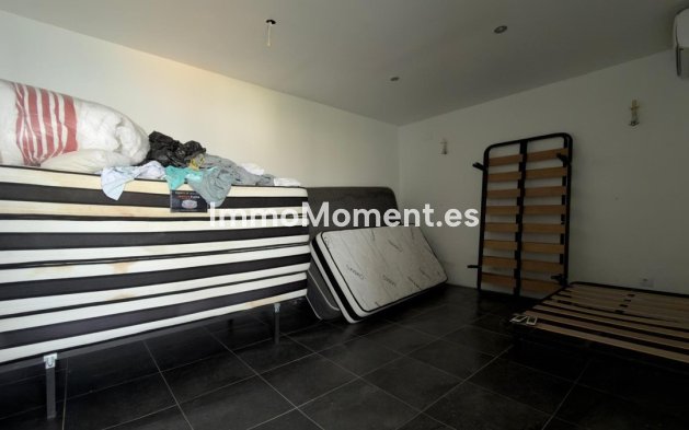 Wiederverkauf - Freistehende Villa - Benidorm - Benidorm Centro