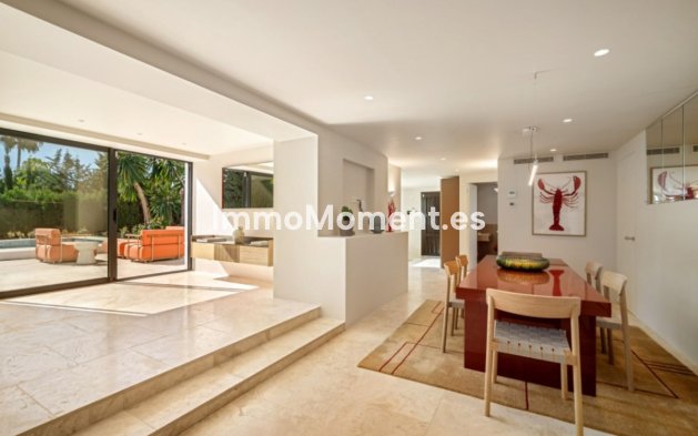 Wiederverkauf - Freistehende Villa - Marbella - Nueva Andalucía