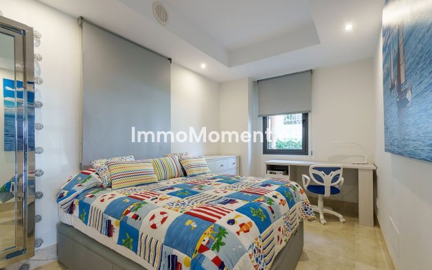Revente - Appartement - Estepona  - Estepona Centro