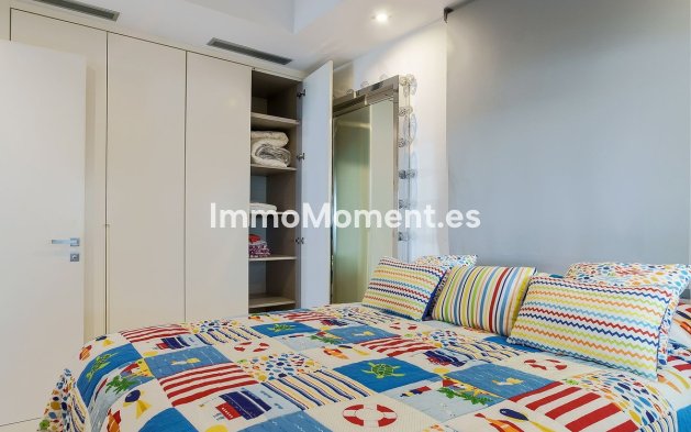 Revente - Appartement - Estepona  - Estepona Centro
