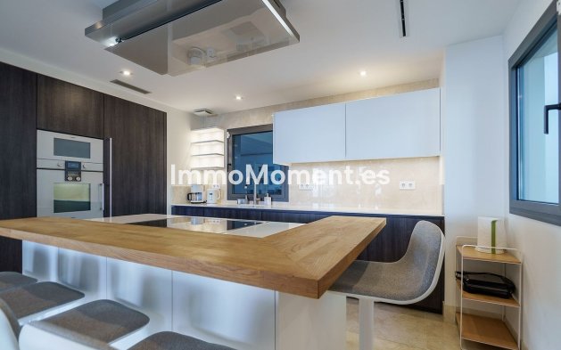 Revente - Appartement - Estepona  - Estepona Centro