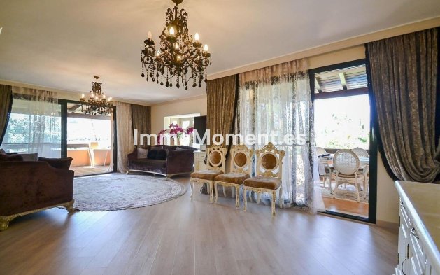 Bestaande woning - Appartement - Estepona  - Estepona Centro