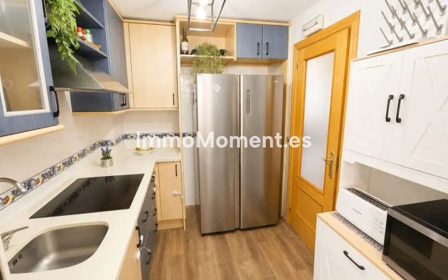 Bestaande woning - Rijtjeshuis - Estepona  - Estepona Centro