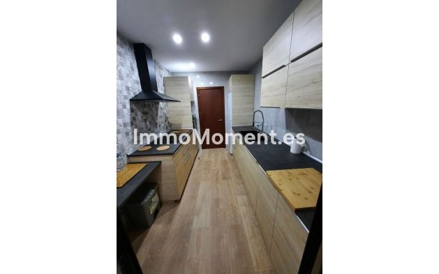 Bestaande woning - Appartement - Estepona  - Estepona Centro