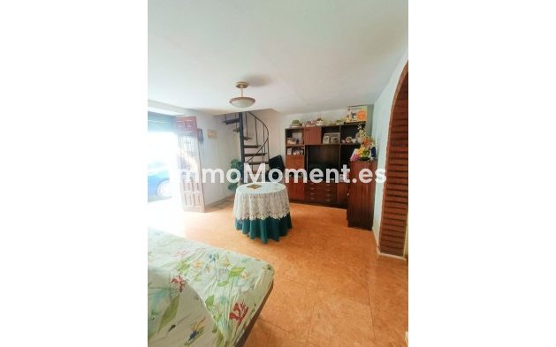 Bestaande woning - Vrijstaande villa - Estepona  - Estepona Centro