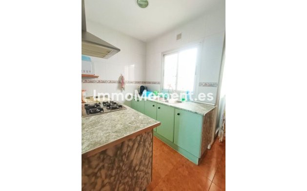 Bestaande woning - Vrijstaande villa - Estepona  - Estepona Centro