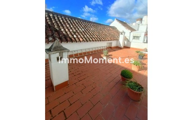 Bestaande woning - Vrijstaande villa - Estepona  - Estepona Centro
