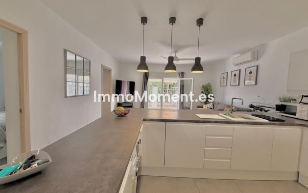 Wiederverkauf - Freistehende Villa - Benalmadena - Benalmadena Centro