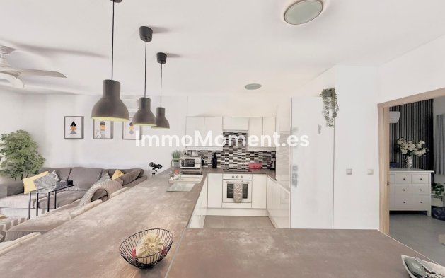 Wiederverkauf - Freistehende Villa - Benalmadena - Benalmadena Centro