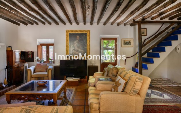 Bestaande woning - Vrijstaande villa - Estepona  - Estepona Centro