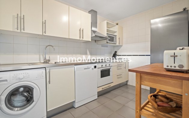 Bestaande woning - Appartement - Estepona  - Estepona Centro