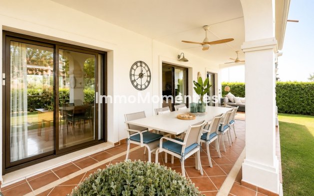 Bestaande woning - Vrijstaande villa - Estepona  - Estepona Centro