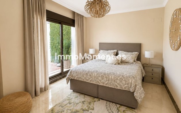Bestaande woning - Vrijstaande villa - Estepona  - Estepona Centro