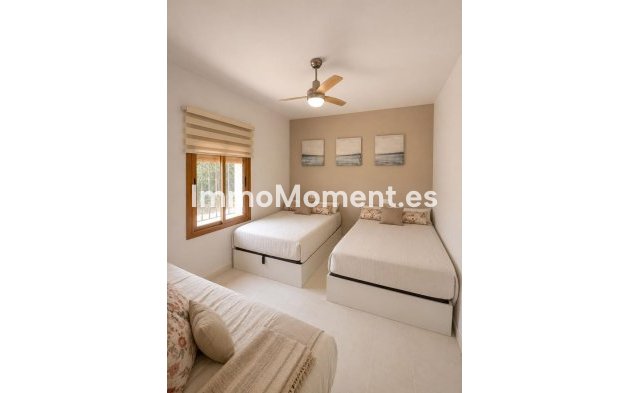 Resale - Country house - Inland  - Coín
