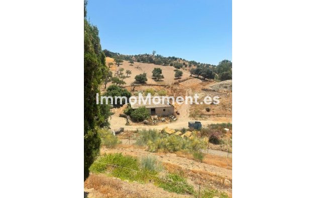 Resale - Country house - Inland  - Coín