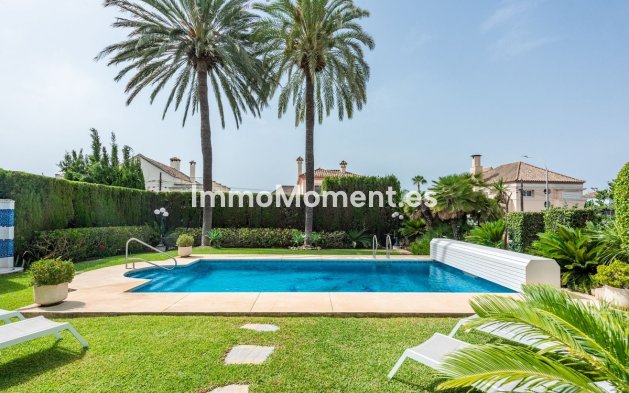 Wiederverkauf - Freistehende Villa - Marbella - San Pedro de Alcántara