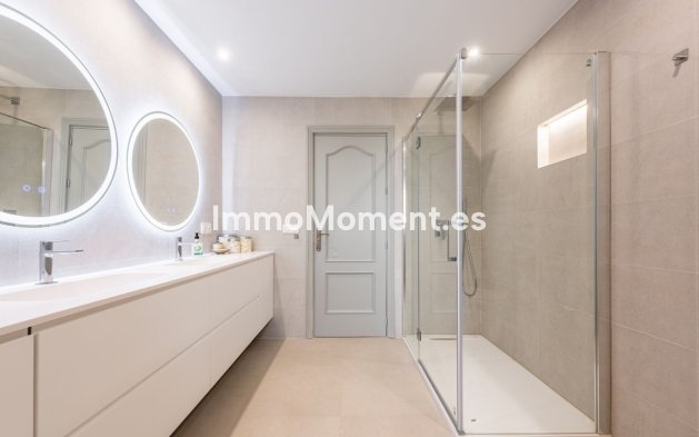 Wiederverkauf - Freistehende Villa - Marbella - San Pedro de Alcántara