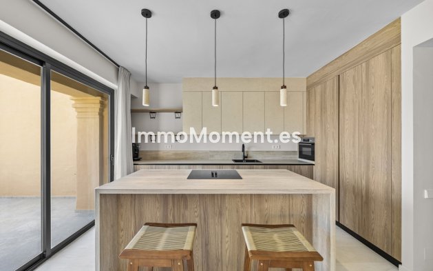 Bestaande woning - Appartement - Estepona  - Estepona Centro
