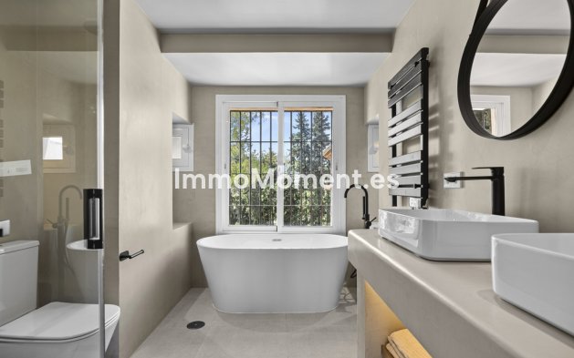 Bestaande woning - Appartement - Estepona  - Estepona Centro
