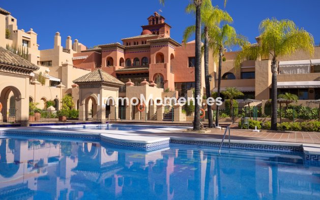 Bestaande woning - Appartement - Estepona  - Estepona Centro