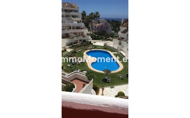 Resale - Apartment - Marbella - Nueva Andalucía