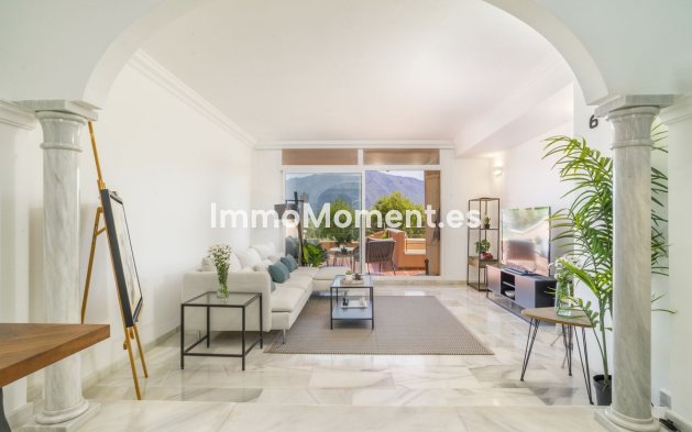 Wiederverkauf - Wohnung - Marbella - Nueva Andalucía