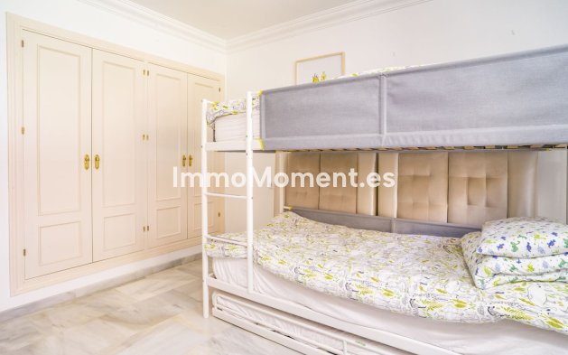 Wiederverkauf - Wohnung - Marbella - Nueva Andalucía