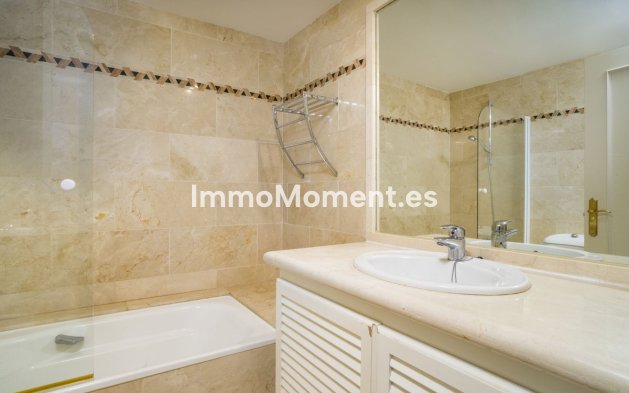 Wiederverkauf - Wohnung - Marbella - Nueva Andalucía