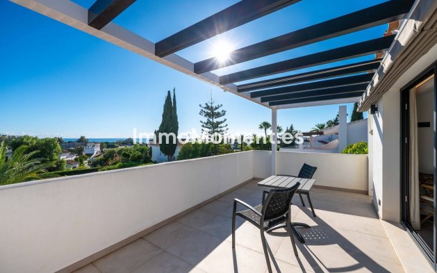 Resale - Detached villa - Marbella - Elviria