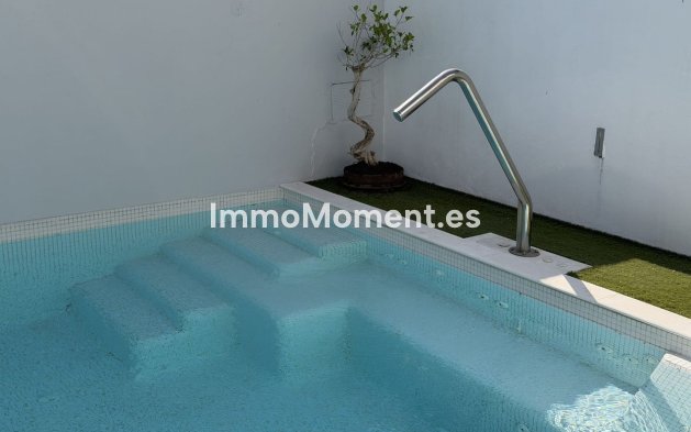 Wiederverkauf - Freistehende Villa - Marbella - Marbella Centro