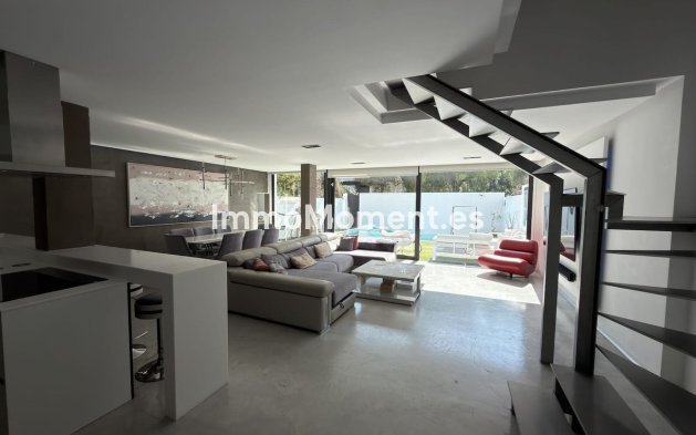 Wiederverkauf - Freistehende Villa - Marbella - Marbella Centro