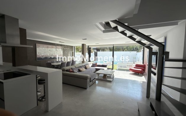 Wiederverkauf - Freistehende Villa - Marbella - Marbella Centro