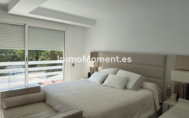 Wiederverkauf - Freistehende Villa - Marbella - Marbella Centro
