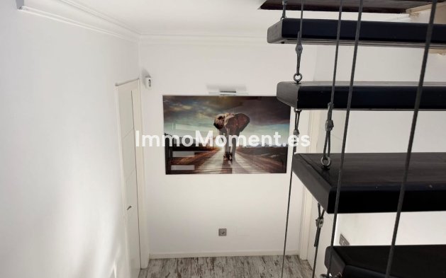 Wiederverkauf - Freistehende Villa - Marbella - Marbella Centro