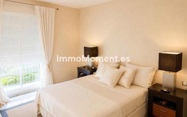 Wiederverkauf - Wohnung - Marbella - Nueva Andalucía
