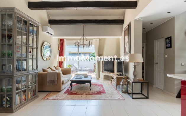 Wiederverkauf - Wohnung - Marbella - Nueva Andalucía