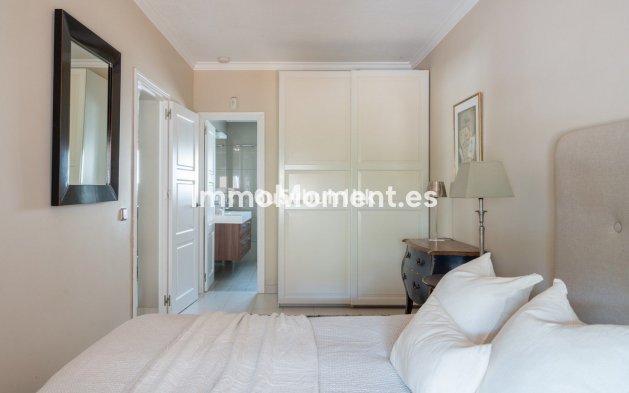 Wiederverkauf - Wohnung - Marbella - Nueva Andalucía