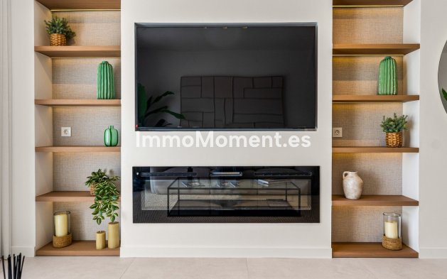 Wiederverkauf - Wohnung - Marbella - Nueva Andalucía