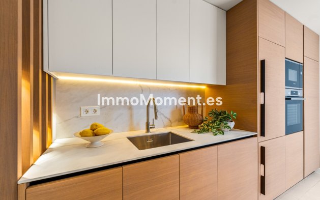 Wiederverkauf - Wohnung - Marbella - Nueva Andalucía
