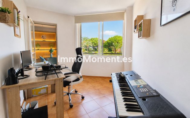 Revente - Appartement - Estepona  - New Golden Mile