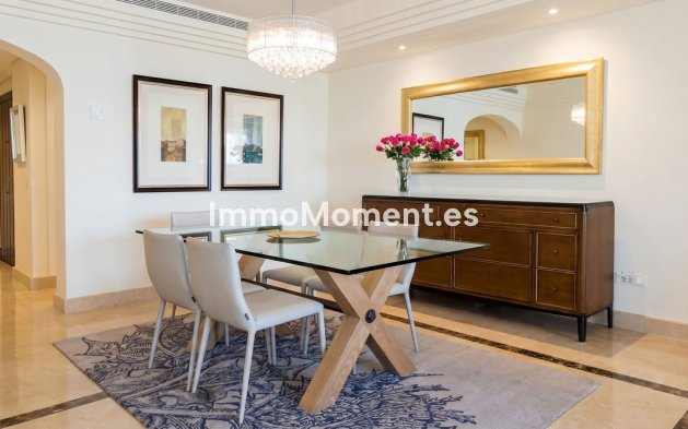 Wiederverkauf - Wohnung - Marbella - Nueva Andalucía