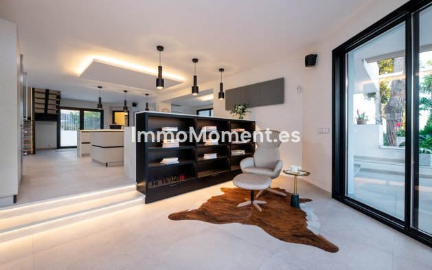 Reventa - Villa independiente - Mijas - Sierrezuela