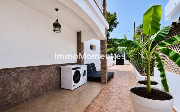 Wiederverkauf - Freistehende Villa - Marbella - Nueva Andalucía