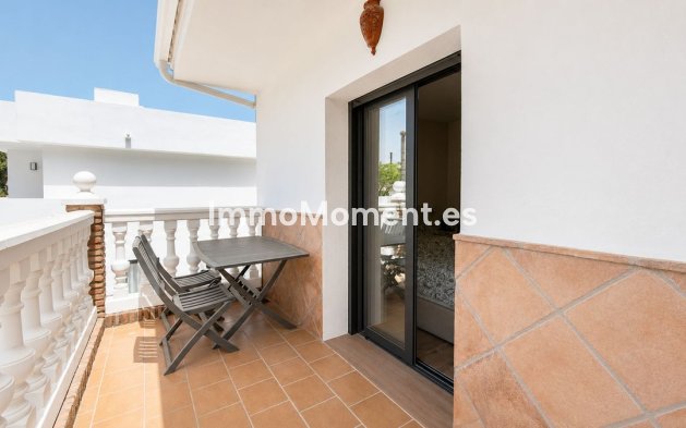 Wiederverkauf - Freistehende Villa - Marbella - Nueva Andalucía