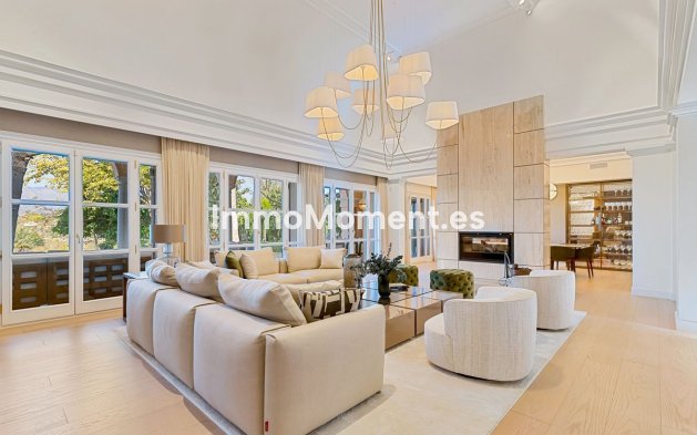 Resale - Detached villa - Benahavís - Benahavís Centro