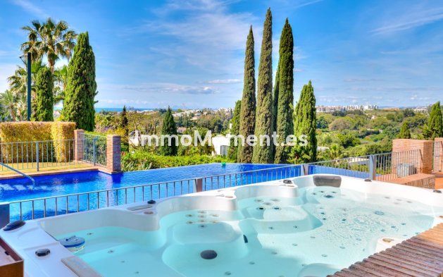 Resale - Detached villa - Benahavís - Benahavís Centro