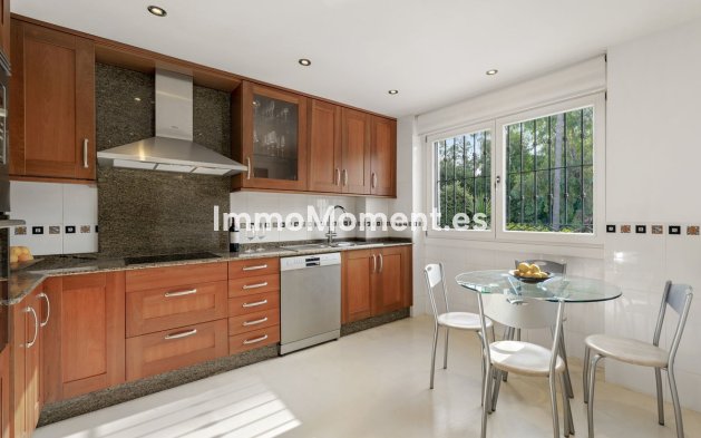 Resale - Detached villa - Marbella - Marbella Centro