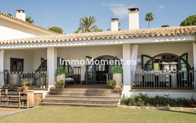 Reventa - Villa independiente - Estepona  - New Golden Mile